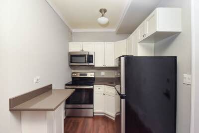 Beautiful Uptown One Bed! photo'