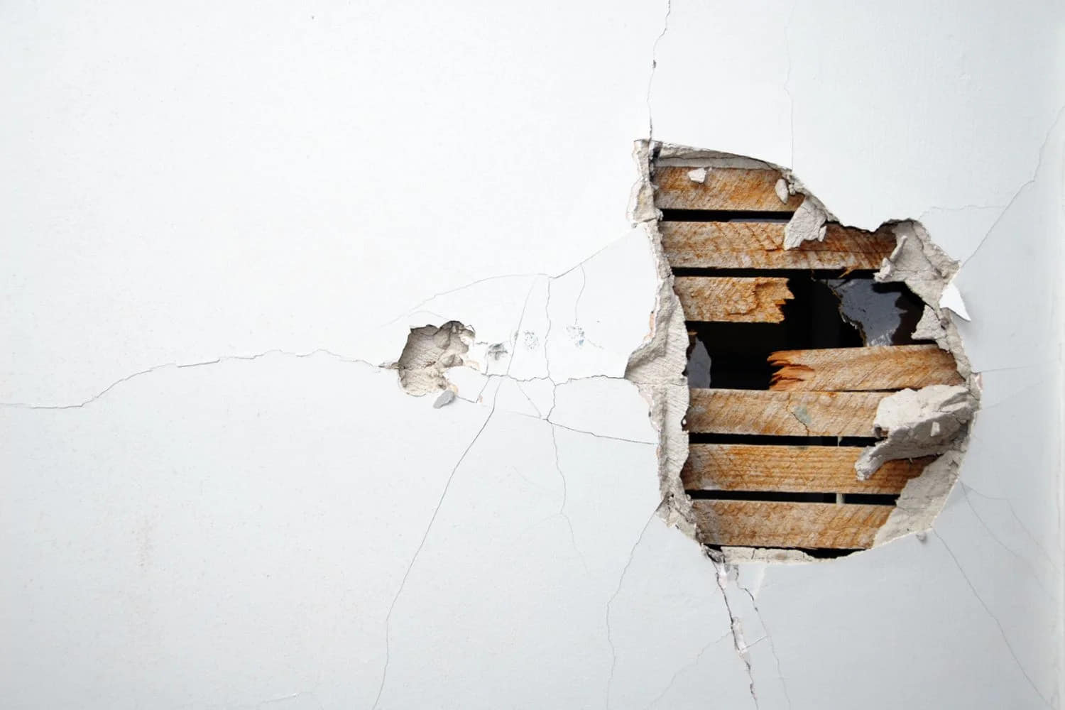 How Much Do Apartments Charge For Holes In Wall?