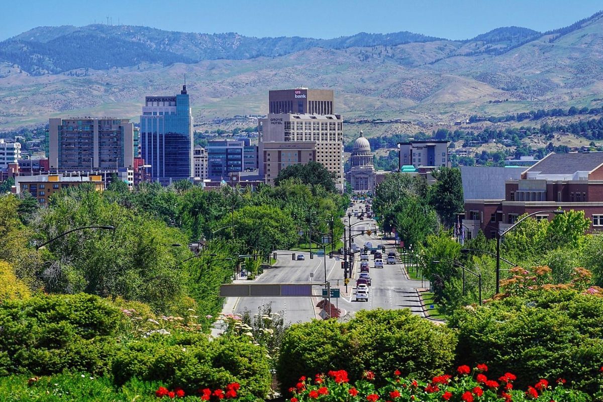 Top 8 Richest Cities in Idaho 2023