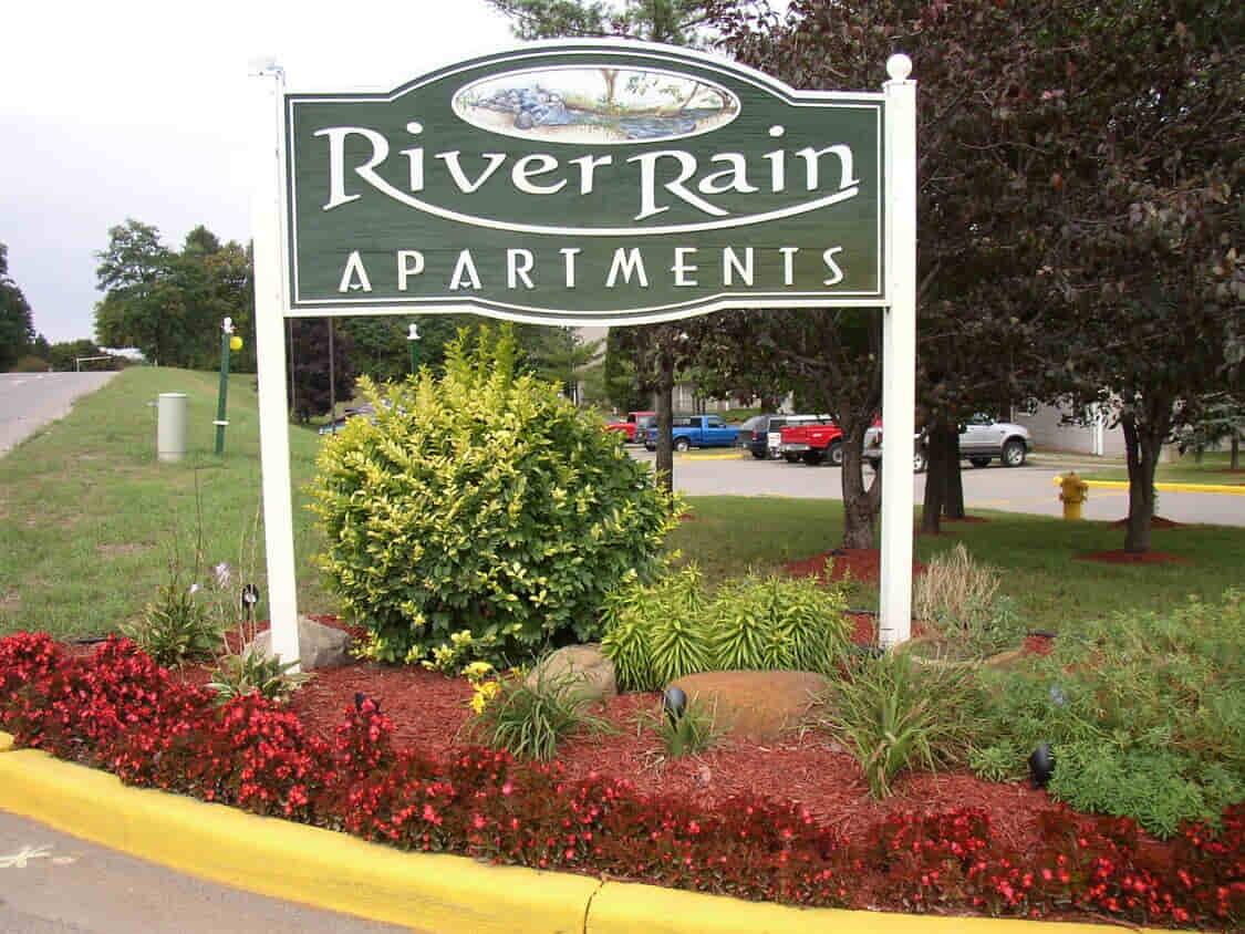 River Rain Apartments: Ypsilanti, MI - Review, Photo